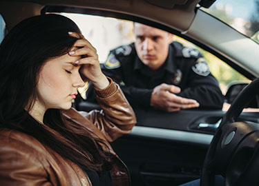 PhotoWomanandpolice